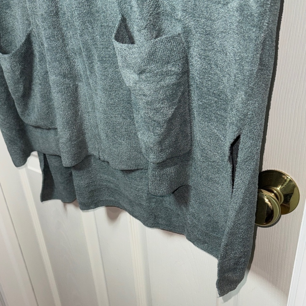 Barefoot Dreams CozyChic Ultra Lite Knit Short Sleeve Zip Up - Picture 12 of 12
